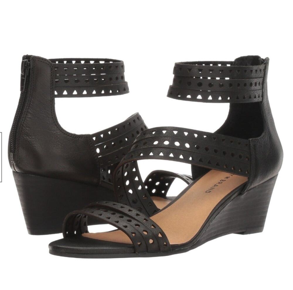 Lucky Brand Jaleela black leather wedge sandals - size 8